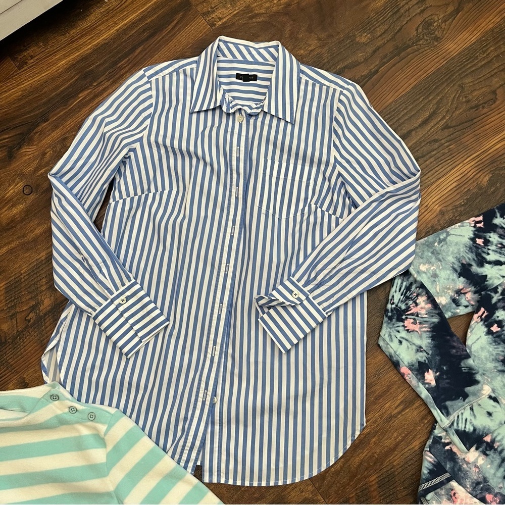 T by TALBOTS Long Sleeve Shirt Lot Size XS - Picture 5 of 6